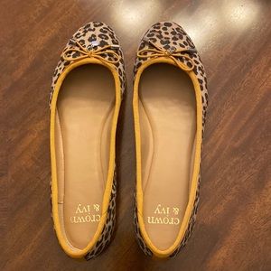 Almost new Crown & Ivy animal print flats.
